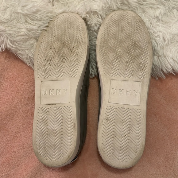 DKNY slip on sneakers - Picture 4 of 6